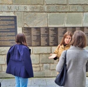 Flora goldenberg Tour Guide JEwish Ashkenasi Yiddish Shoah Memorial Holocaust Names Paris