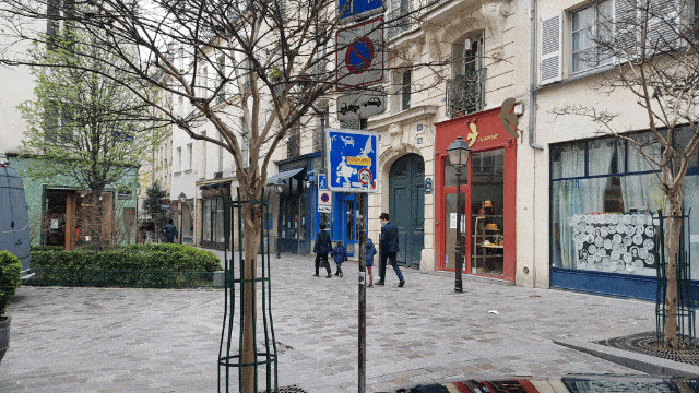 March 17TH PARIS Jewish Quarter GIF