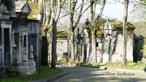Pere lachaise tour copyrighted photo